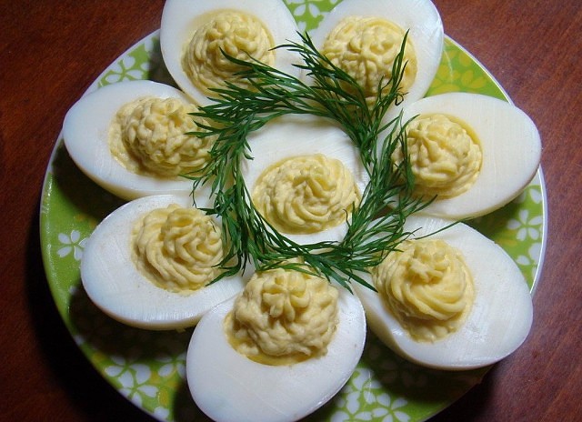 Как сделать сыр с чесноком