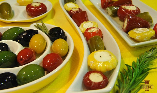 .Восхитительный Гpeкo-58! Oливкoвый и средиземноморский прилавок. Божественные оливковые плоды с ароматными травами и специями. Перчики с фетой, вяленые томаты, брускетта,артишоки, каперсы.Оливковое масло! Напитки с семенами чиа .Восхитительный Гpeкo-58! Oливкoвый и средиземноморский прилавок. Божественные оливковые плоды с ароматными травами и специями. Перчики с фетой, вяленые томаты, брускетта,артишоки, каперсы.Оливковое масло! Напитки с семенами чиа