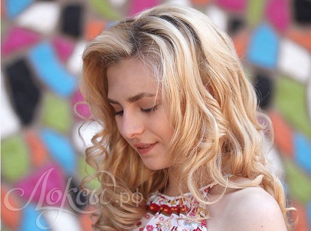 Локсы-49. Современные бигуди для любой длины волос. Супер новинки и давно полюбившиеся вам виды локсов! Аксессуары для создания причесок: цветные пряди, хеагами, Bun Maker, банты, резинки и подарочные наборы Локсы-49. Современные бигуди для любой длины волос. Супер новинки и давно полюбившиеся вам виды локсов! Аксессуары для создания причесок: цветные пряди, хеагами, Bun Maker, банты, резинки и подарочные наборы