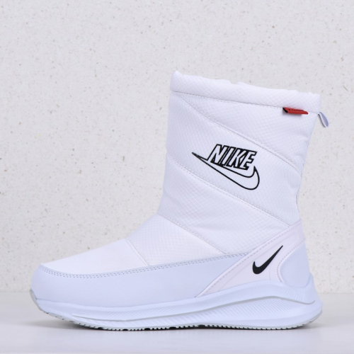 Дутики Nike White арт 2270-4 Копия LUX Базовая цена: 2240 р Дутики Nike White арт 2270-4 Копия LUX Базовая цена: 2240 р
