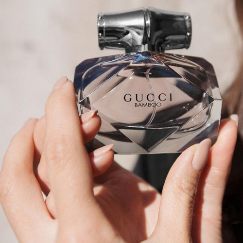 СИЛА ИЗЯЩЕСТВА БЕЗ ПЕРЕПЛАТ! Gucci Bamboo ----- французский секрет твоего успеха! Чувственный шлейф сандала и ванили.....! Плати только за аромат, а не бренд и упаковку! 10 мл --- ВСЕГО 520Р СИЛА ИЗЯЩЕСТВА БЕЗ ПЕРЕПЛАТ! Gucci Bamboo ----- французский секрет твоего успеха! Чувственный шлейф сандала и ванили.....! Плати только за аромат, а не бренд и упаковку! 10 мл --- ВСЕГО 520Р