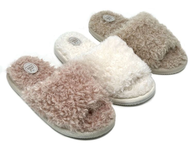 ЗАКРЫВАЕМ РЯДОЧЕК! БРОНИРУЮ! НОВИНКА от Lucky Land! Теплые И уютные женские меховушечки! СВОБОДНО ТОЛЬКО 36,37,40! Успейте в ряд! ЗАКРЫВАЕМ РЯДОЧЕК! БРОНИРУЮ! НОВИНКА от Lucky Land! Теплые И уютные женские меховушечки! СВОБОДНО ТОЛЬКО 36,37,40! Успейте в ряд!