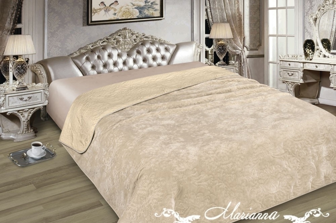 Большой выбор покрывал и пледов на любой вкус и кошелёк. Большой выбор покрывал и пледов на любой вкус и кошелёк.