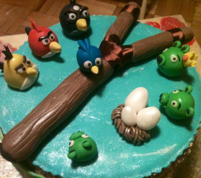  "Angry Birds"
