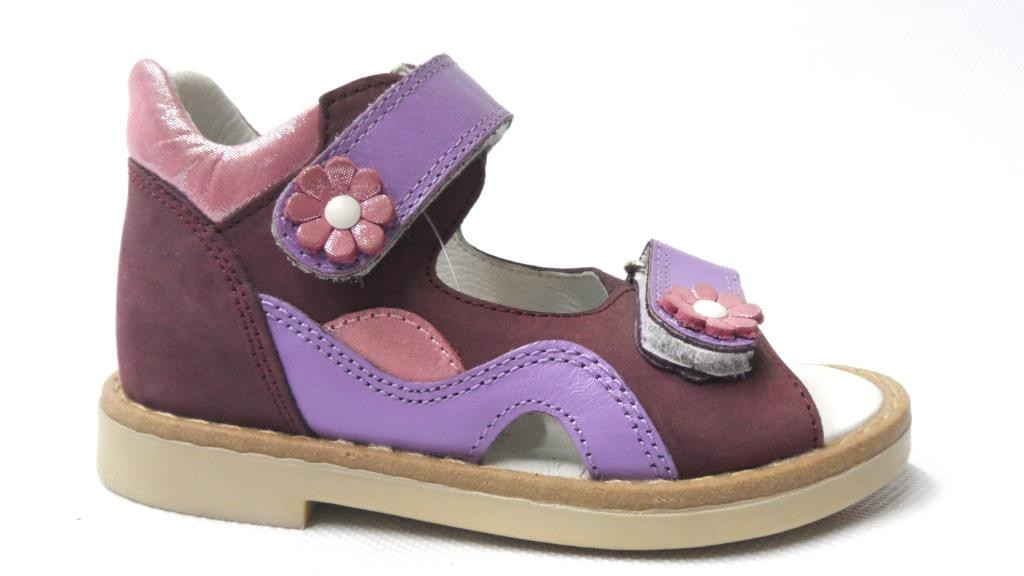 .    MiniShoes.  18-30.  1300