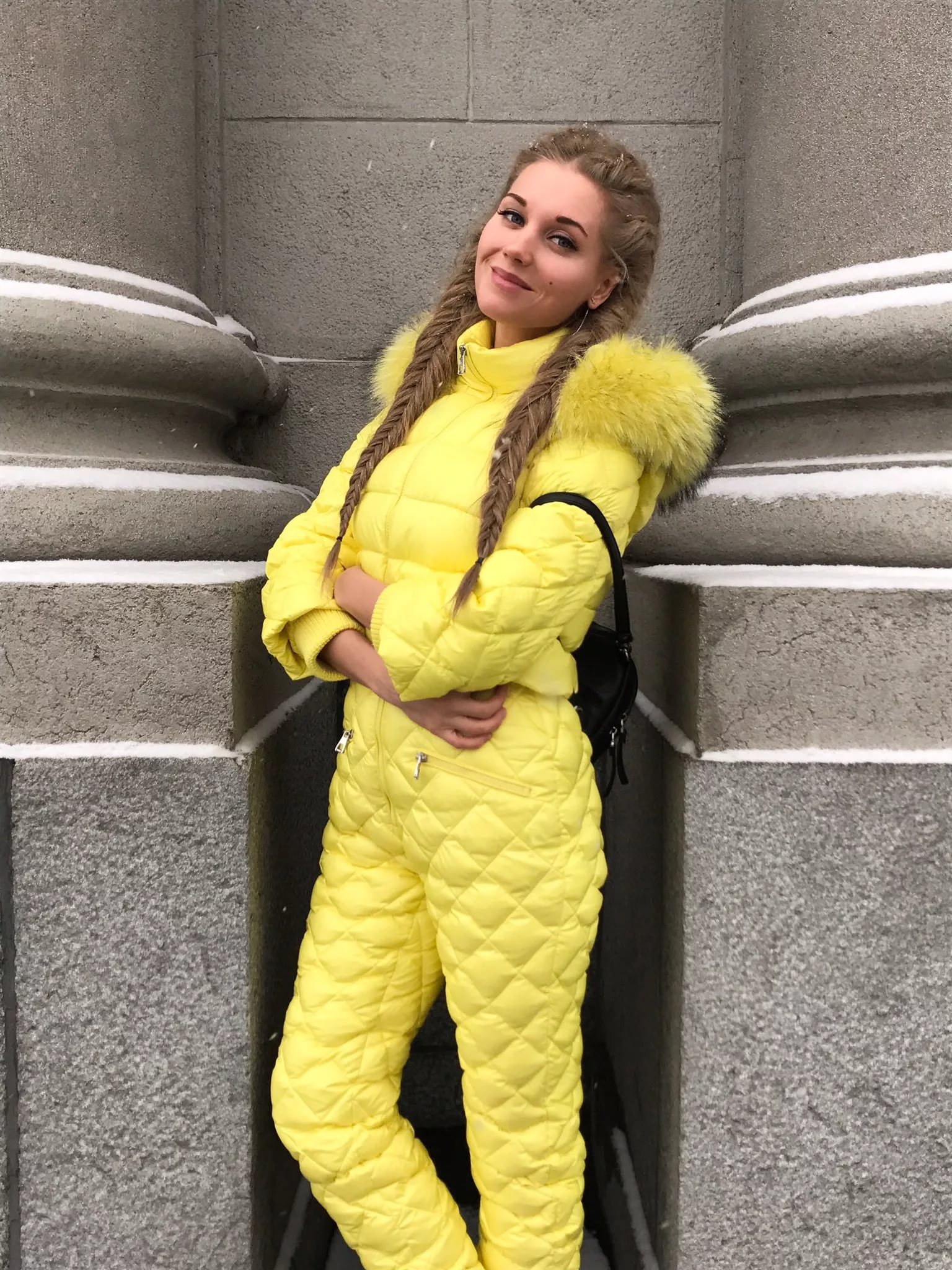 Зимний комбинезон видео. Комбинезон huppa willy 3190cw01. Детский комбинезон трансформер монклер. Комбинезон huppa зима для девочки. Зимний комбинезон видео.