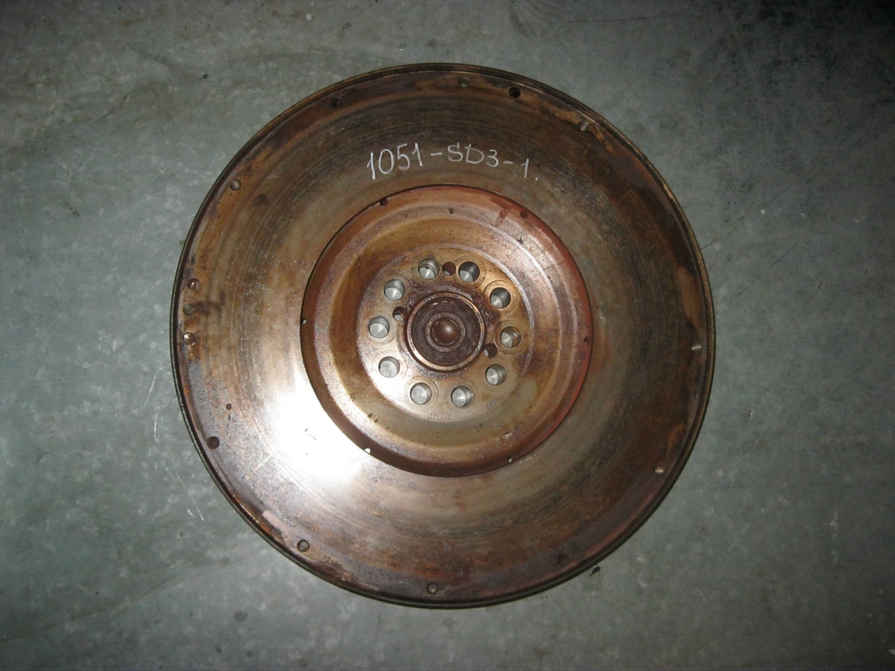   DC13 1051