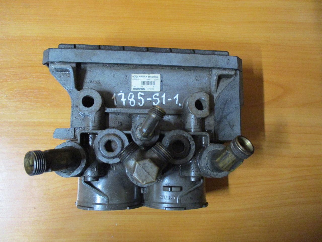  EBS ( )  1785