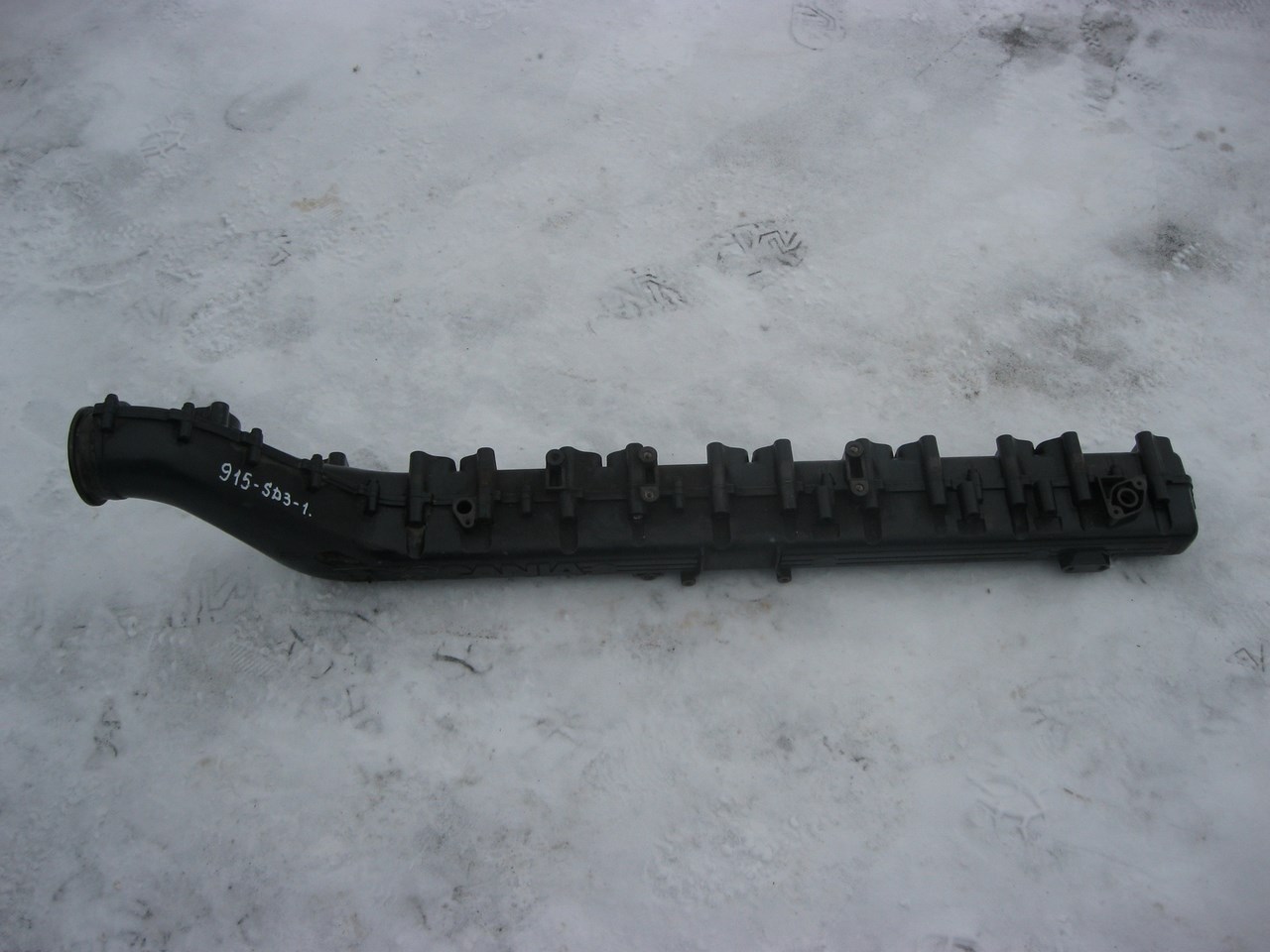    D13 CR 915