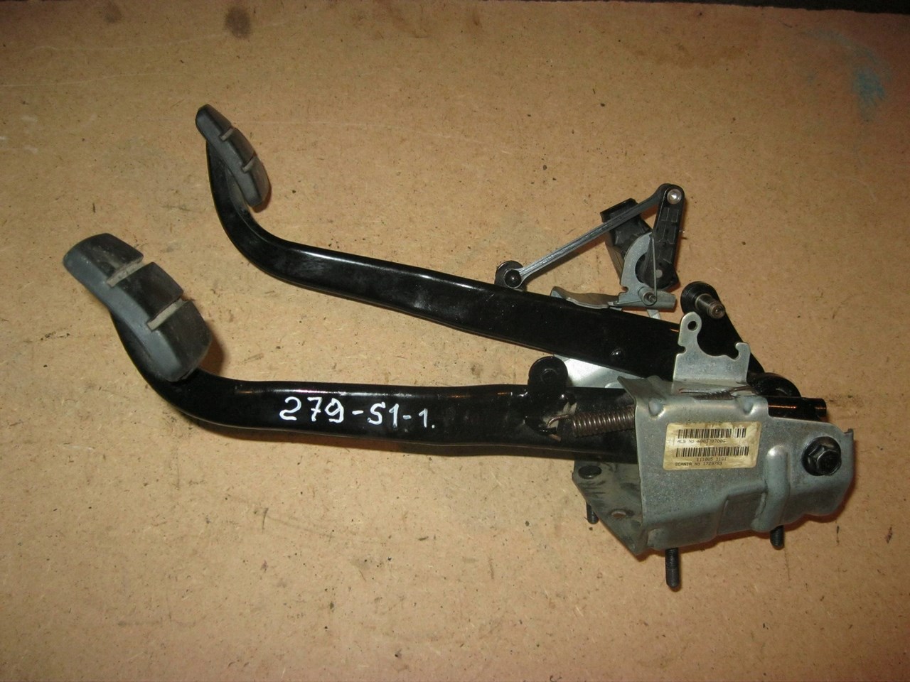     (   ) 279