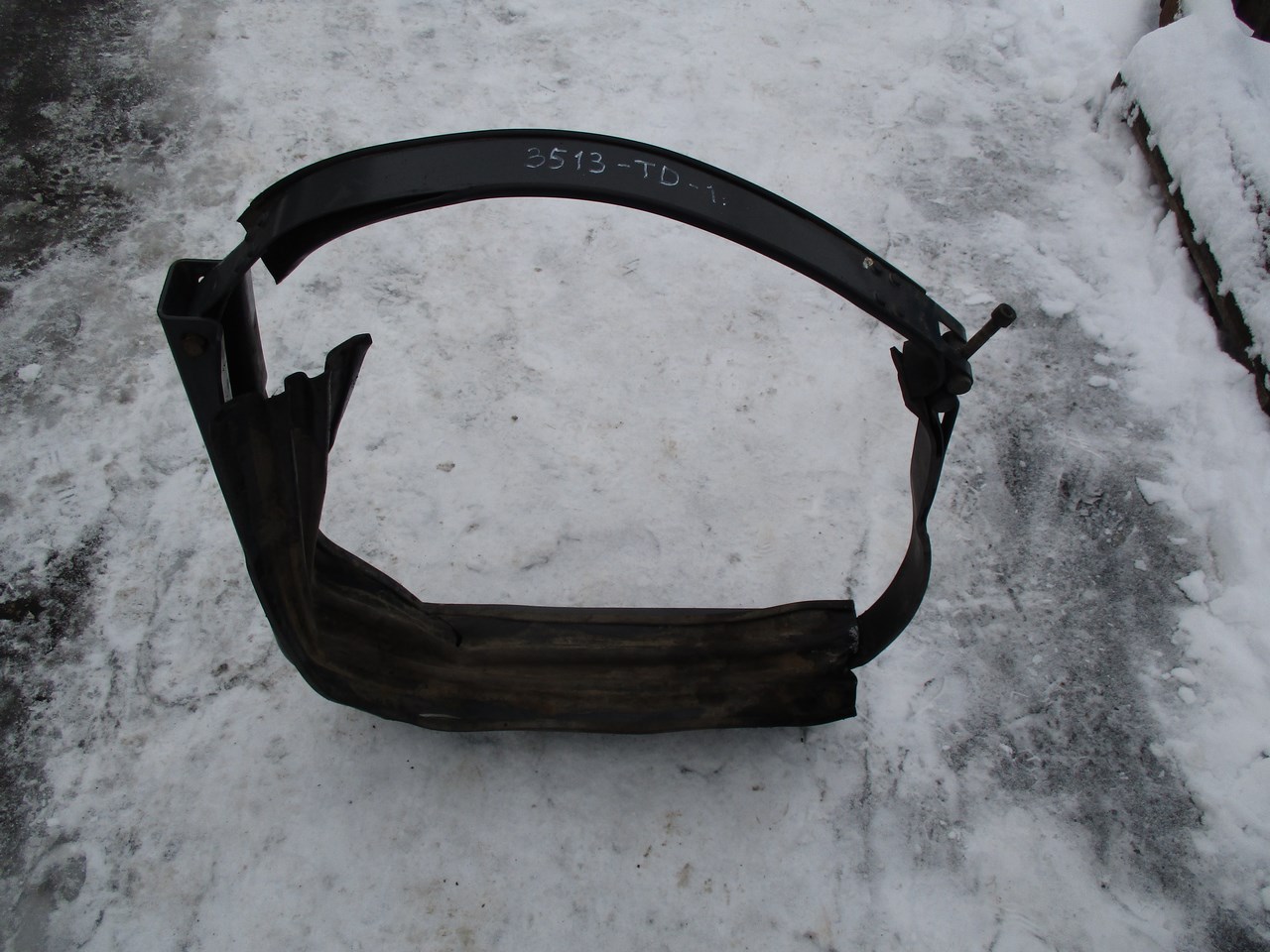    600-700   A76 mm B100 mm C625.5 mm D675 mm 3513