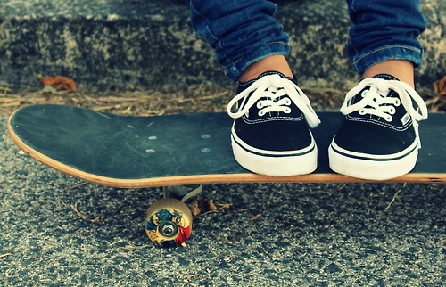  .   C`o`n`v`e`r`s`e, V`a`n`s, N`i`k`e, A`d`i`d`a`s, N`e`w B`a`l`a`n`c`e, P`u`m`a, R`e`e`b`o`k.    !  ! ,    !