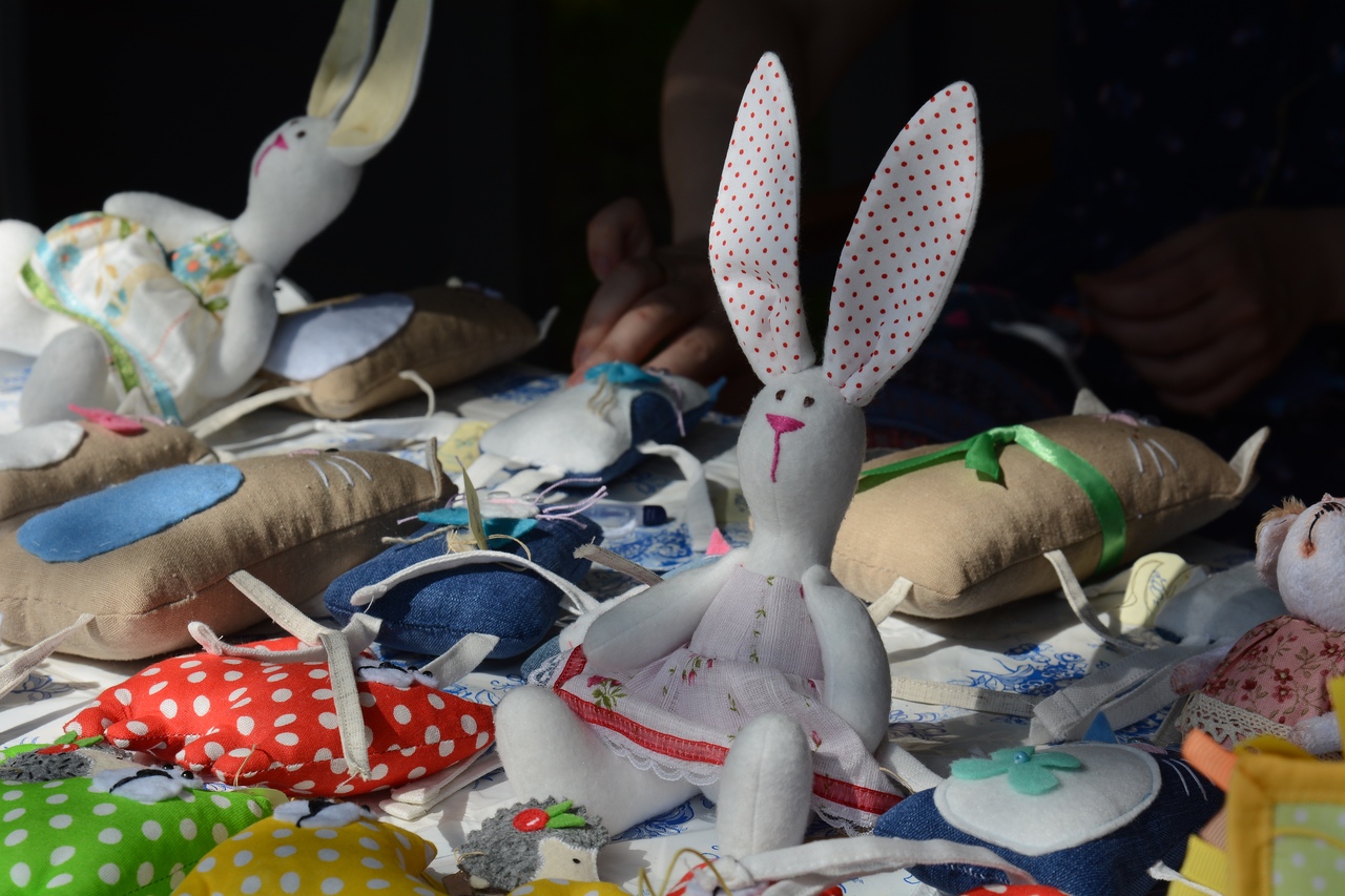   handmade -           21-22 , 10:00 - 18:00 