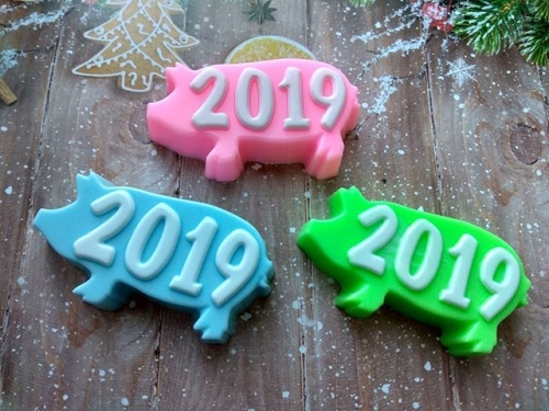 Оригинальные подарки на Новый год! Подари другу свинью! :))Только в этой закупке акции на новогодние галереи! Регулярная акция - лови момент! Оргсбора нет!