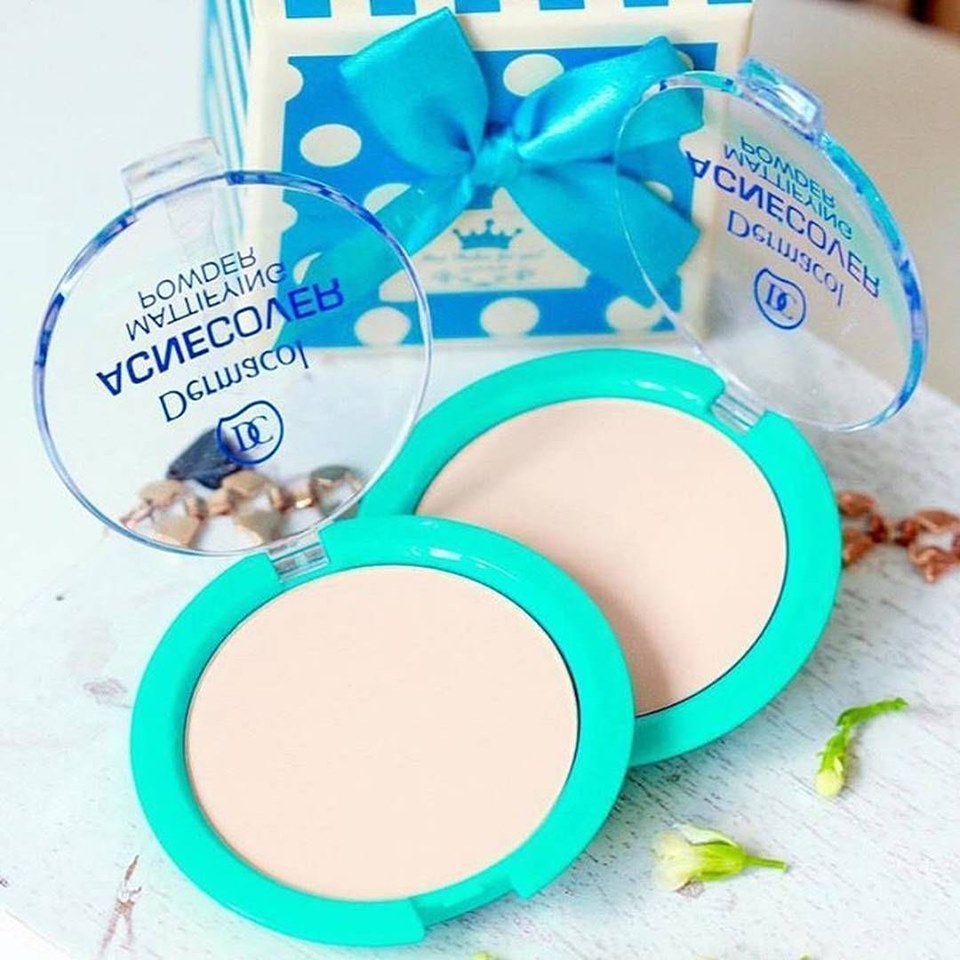    Dermacol            .      ,   ,      