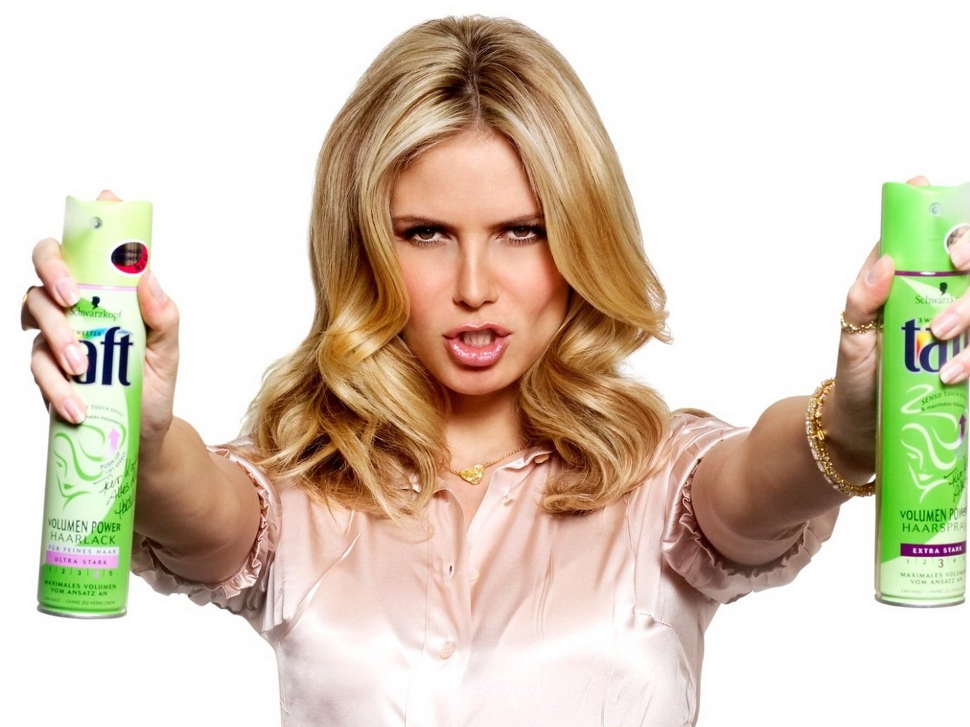   18.09.    , ,     AXE, Dove, Garnier, Rexona, Nivea, Taft, Wella, L'Oreal, Maybelline.  Taft 119 .,  Rexona  67 .