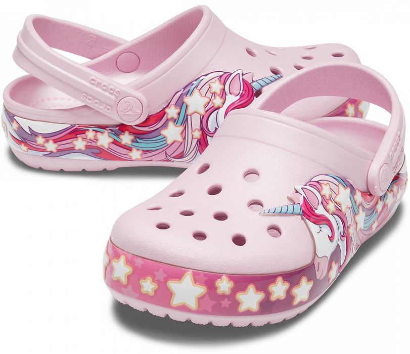  Crocs  2020  .    .