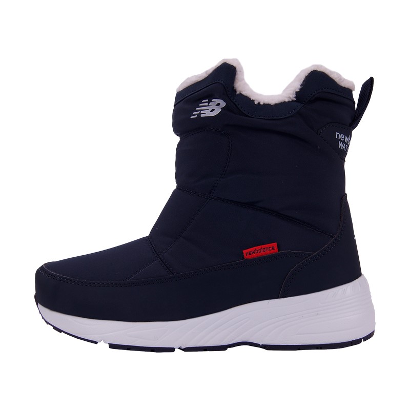  New Balance Blue 1800 .   36  41 !