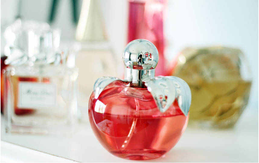  .     . Escentric Molecules, Zarkoperfume, Lancome, Cacharel, Kenzo  .  22  ! ! .   . 8/21