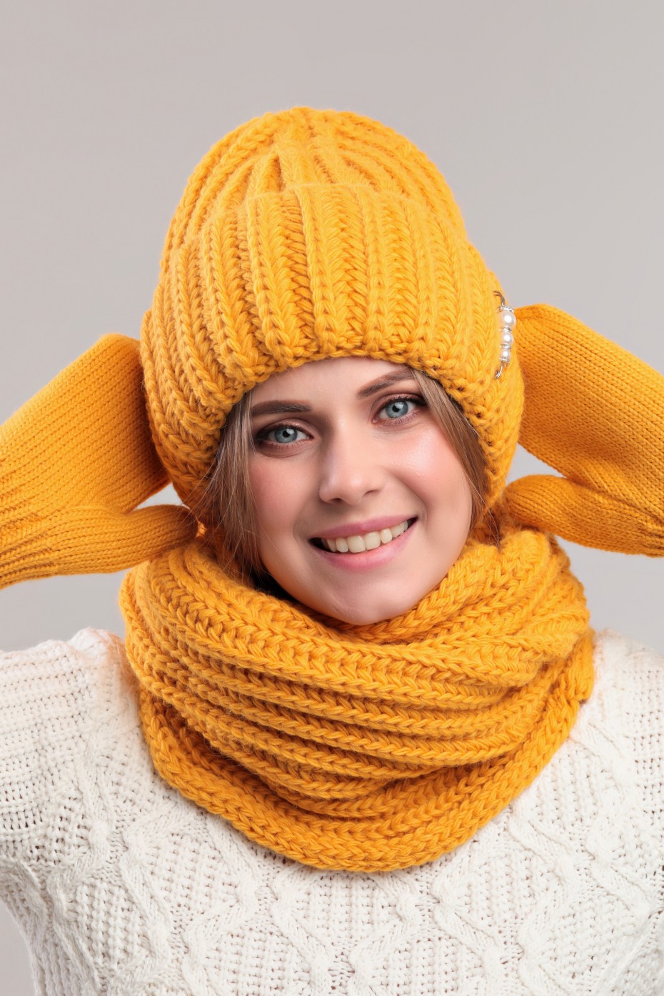   !   , ,   .  !   99 .