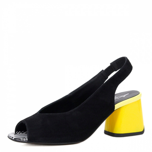  .  - .  . , ,      .  .   400.  . .  6