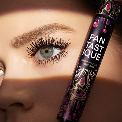  01.11. 10.11.Vivienne Sabo -          .