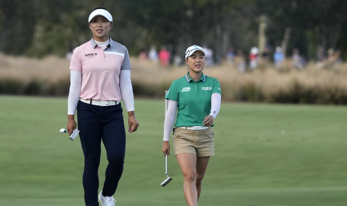 Heeyoung Yang competes with Hataoka for victory at LPGA Tour Championship