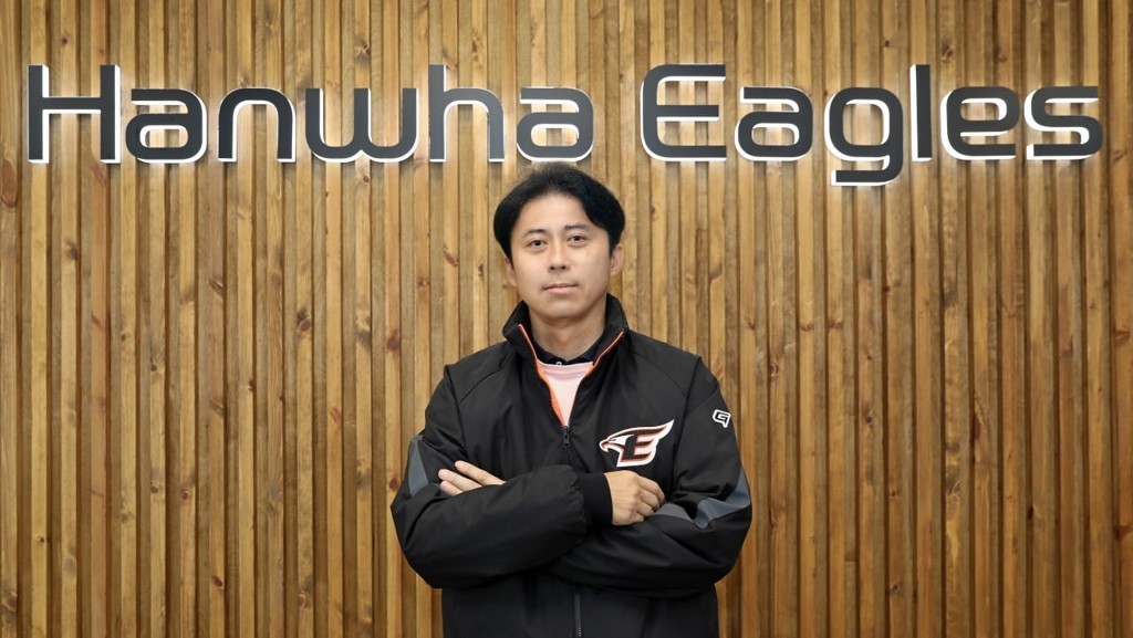 General Manager Son Hyuk, who embraced Ryu Hyun-jin