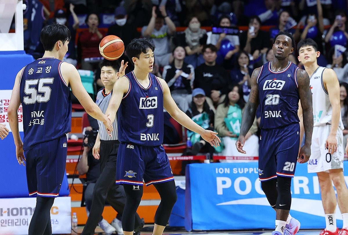 Heo Woong shined in front of 10,000 spectators, “I’m happy that the basketball boom has started again.”