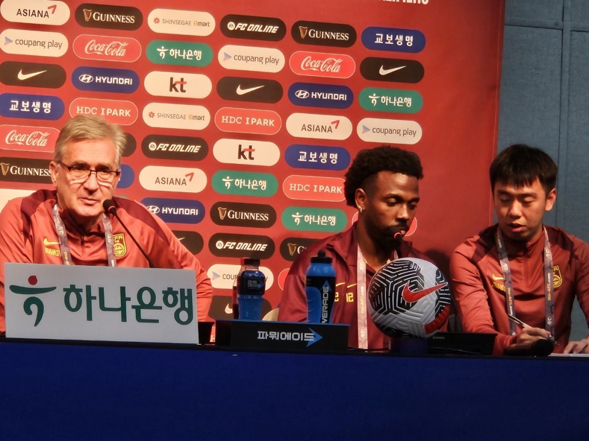 Chinese coach facing Korea &#8220;It&#8217;s a difficult game, but I&#8217;m confident &#8220;Expect a surprise.&#8221;