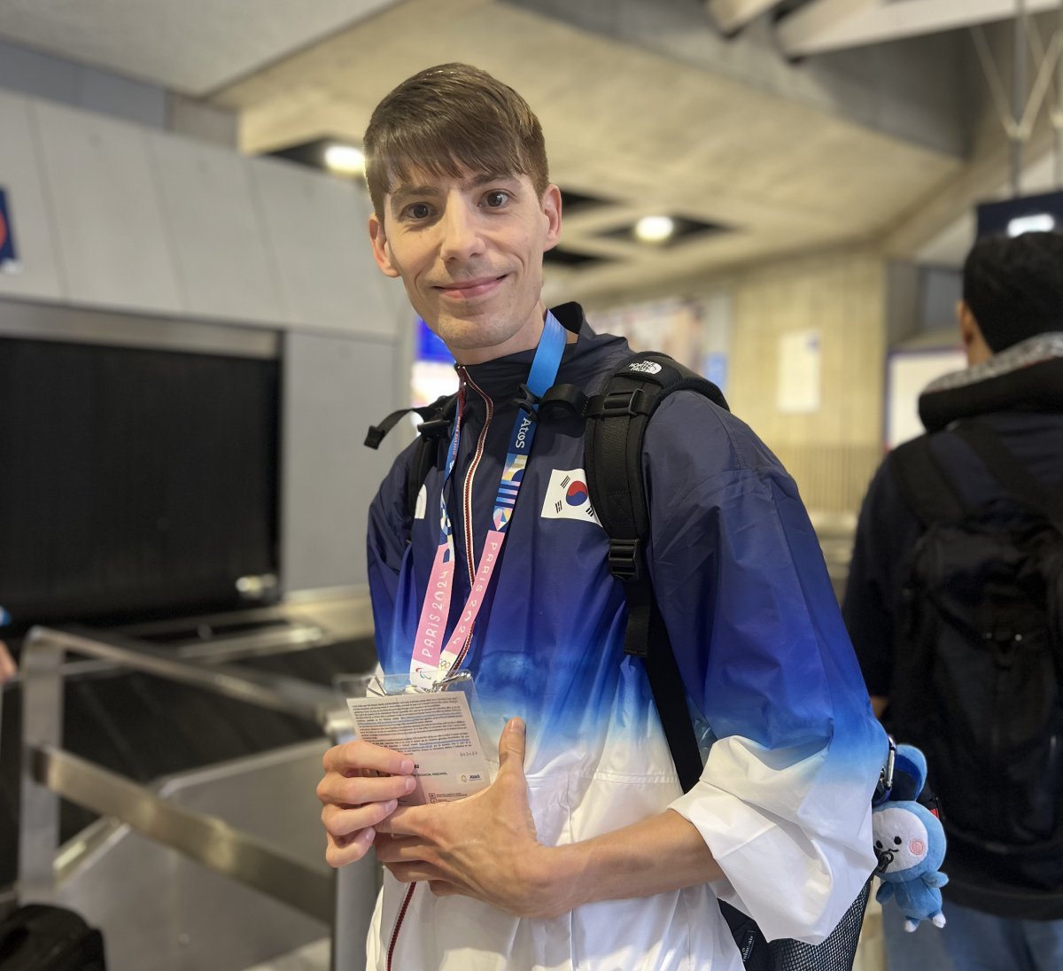 Fabian, cheering for Korea from France &#8220;Taekwondo, I hope you wash away the pain from 3 years ago&#8221; 