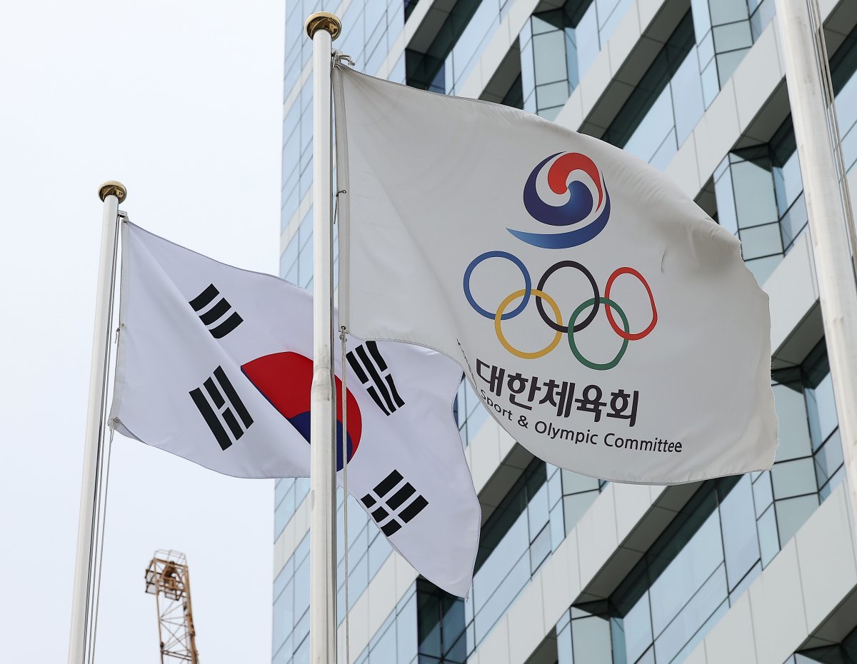 Ahead of the opening of the Paris Olympics, Sports Illustrated (IS), an American sports media outlet, predicted that Korea would win five gold medals. Inside the Game, a British media outlet specializing in Olympic information, also predicted that Korea w
