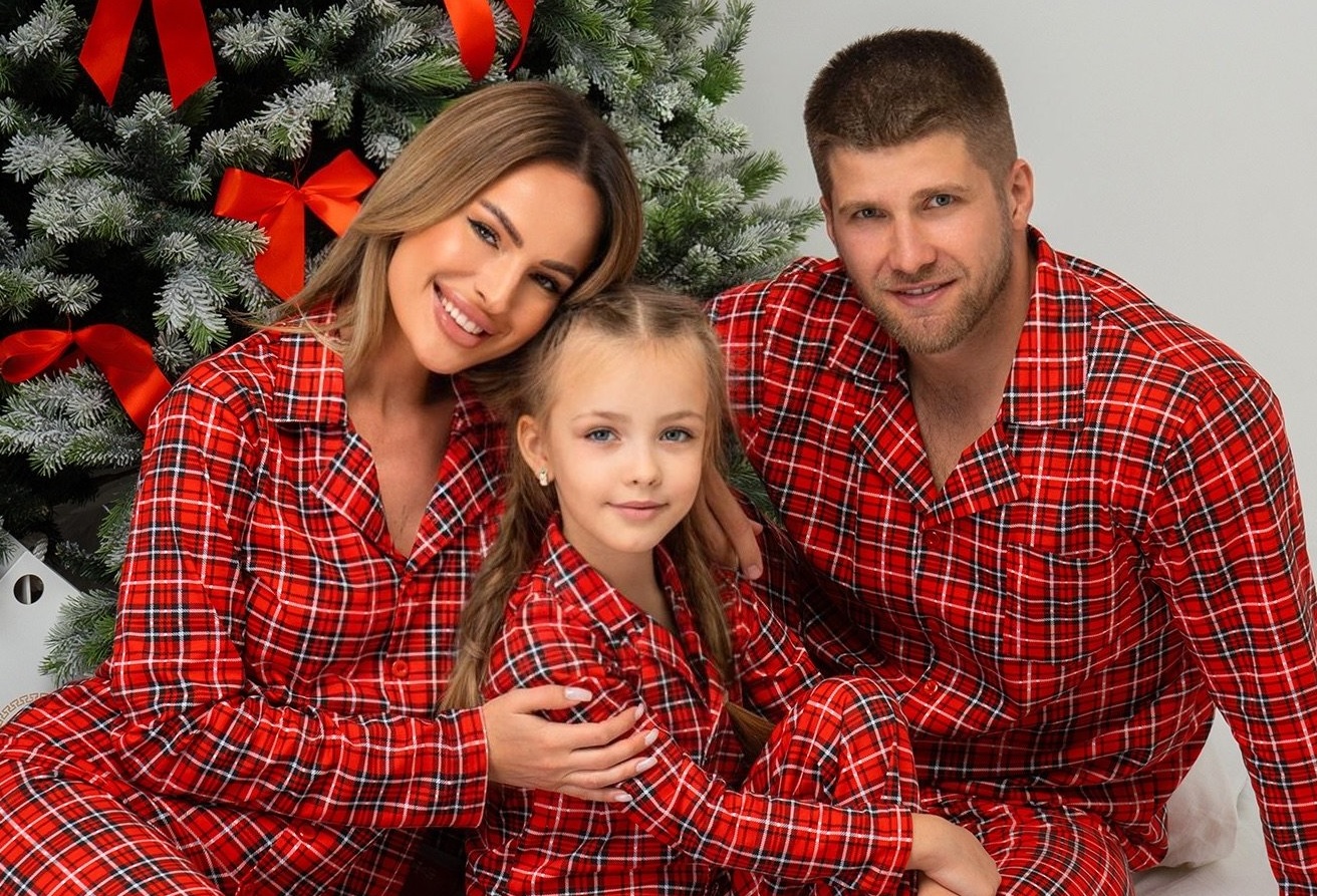 Happyfox.     !      family look!