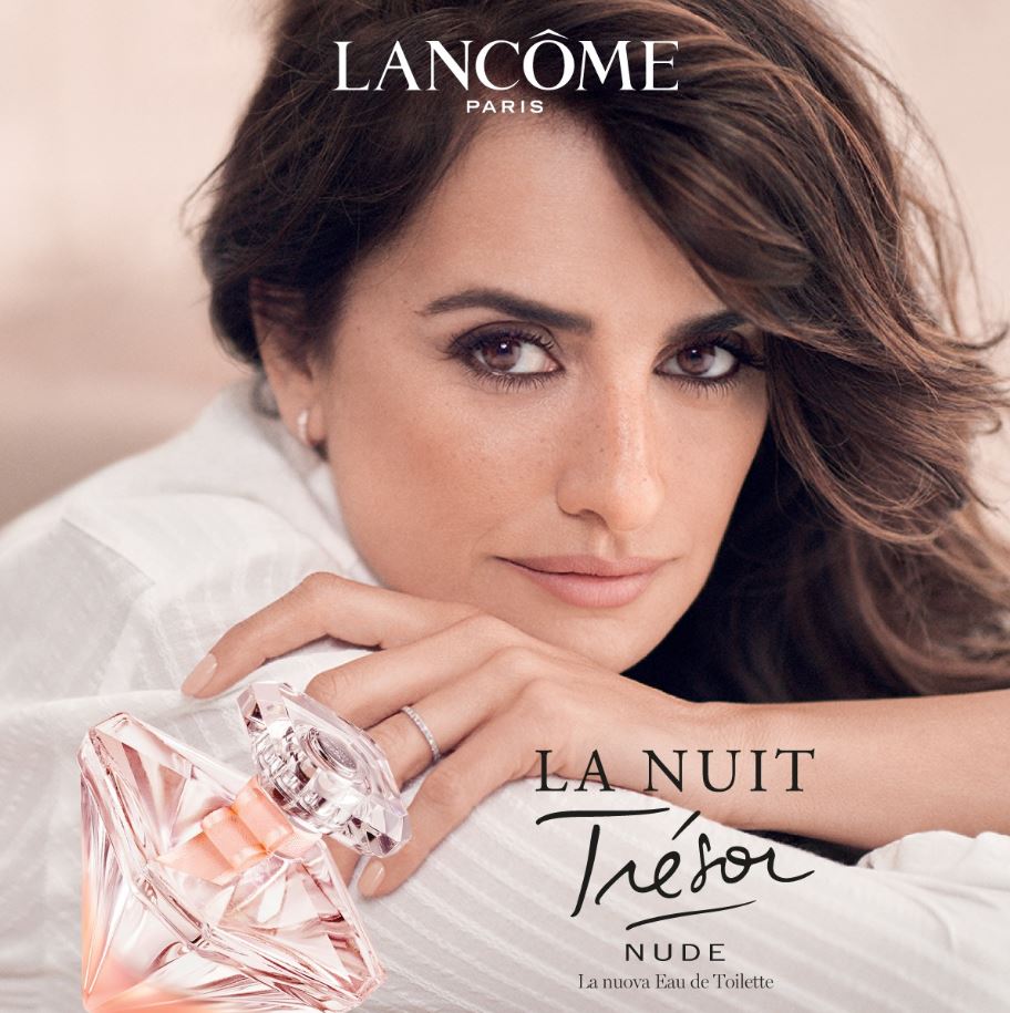 Роскошь в каждом вдохе! Лучшие ароматы без переплаты за бренд! Lancome La Nuit Tresor Nude / Обнаженное сокровище 10 мл - 520Р. Шлейфовый аромат с ванильно-кокосовыми нотками. Версия NUDE - это уже обнаженный бриллиант, без кружева, полностью раздетый.