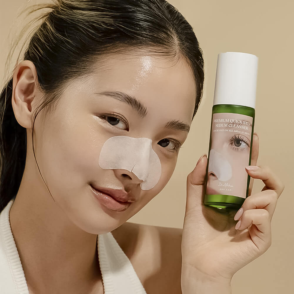 Средство Dr. Althea Premium Quick Step Sebum Cleanser очищает поры, удаляет излишки себума, осветляет сальные нити и предотвращает жирный блеск.