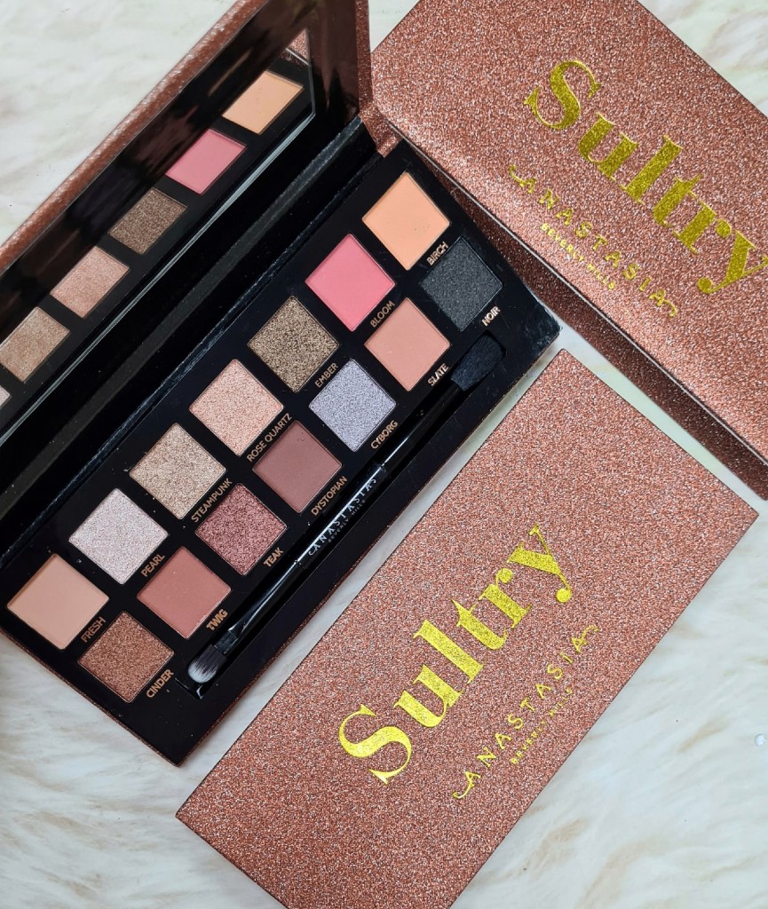   ANASTASIA BEVERLY HILLS SULTRY EYE SHADOW PALETTE - 199 .