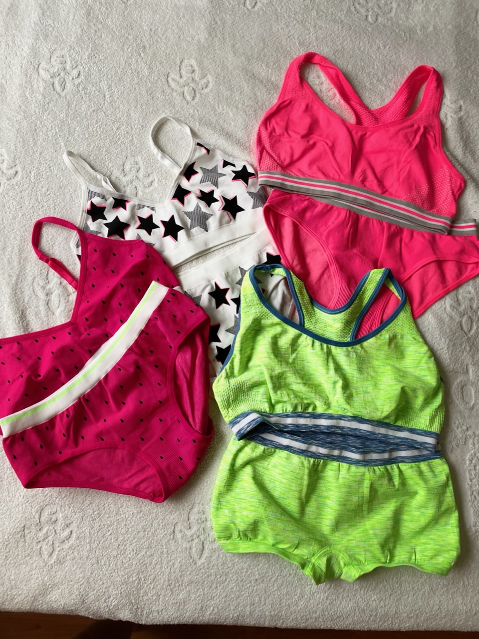      Marks & Spencer