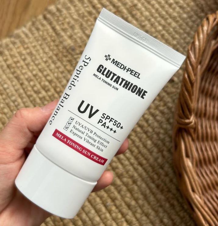 Medi-Peel Bio-Intense Glutathione Sun Cream SPF 50+ PA+++ ---      !   1050 ---  3700 --- ,   !  