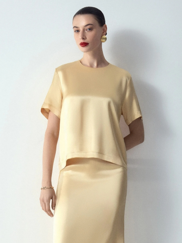[b]Emka Fashion.   70 %.         . , , , .  42-54[/b]
