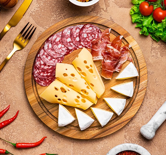 Доска для разделки и сервировки из  дерева АКАЦИИ!!! Очень красивая структура и цвет дерева!! РАСПРОДАЖА!!