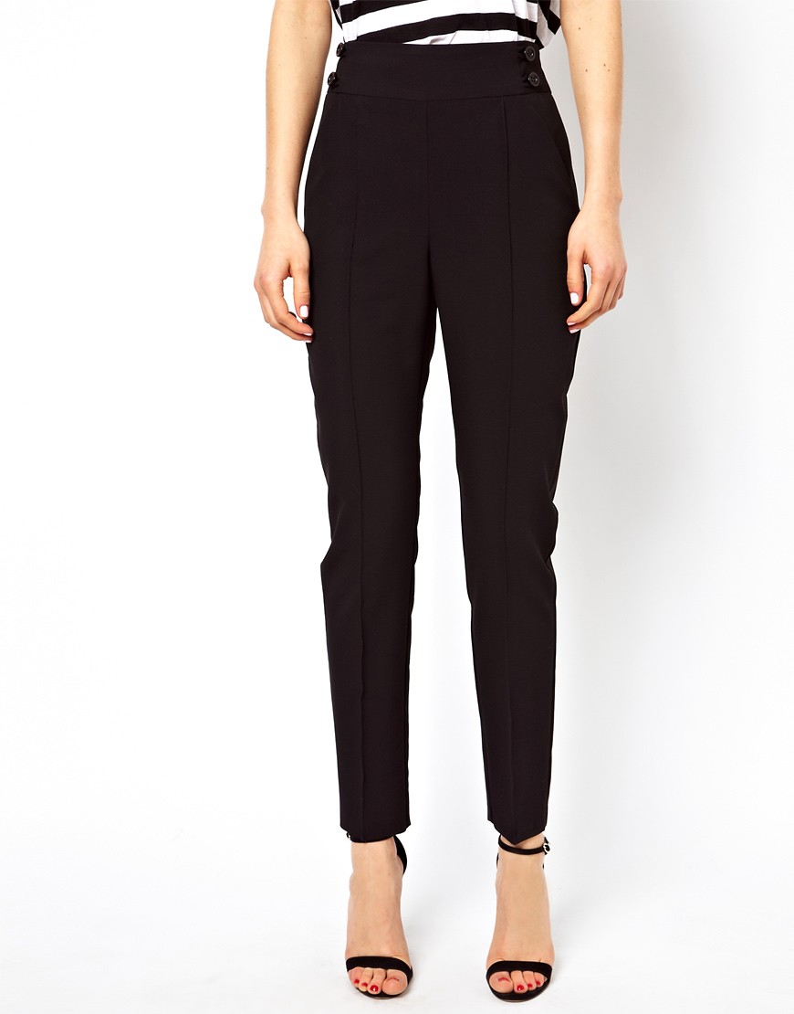 Мужские брюки с высокой талией. Штаны на высоких. Штаны с завышенной талией мужские. Штаны на высоких. Брюки женские узкие с высокой талией.