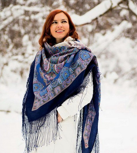 Tesoro павлопосадские платки. павлопосадский платок царевна несмеяна. павлопосадский платок зимний. павлопосадский платок зимний. шаль остановись мгновенье 14.