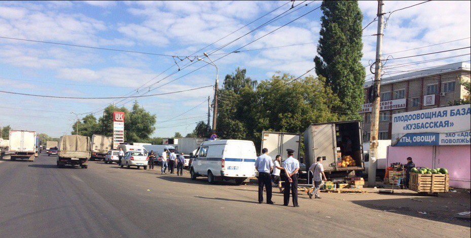 авторынок на кузбасской в нижнем