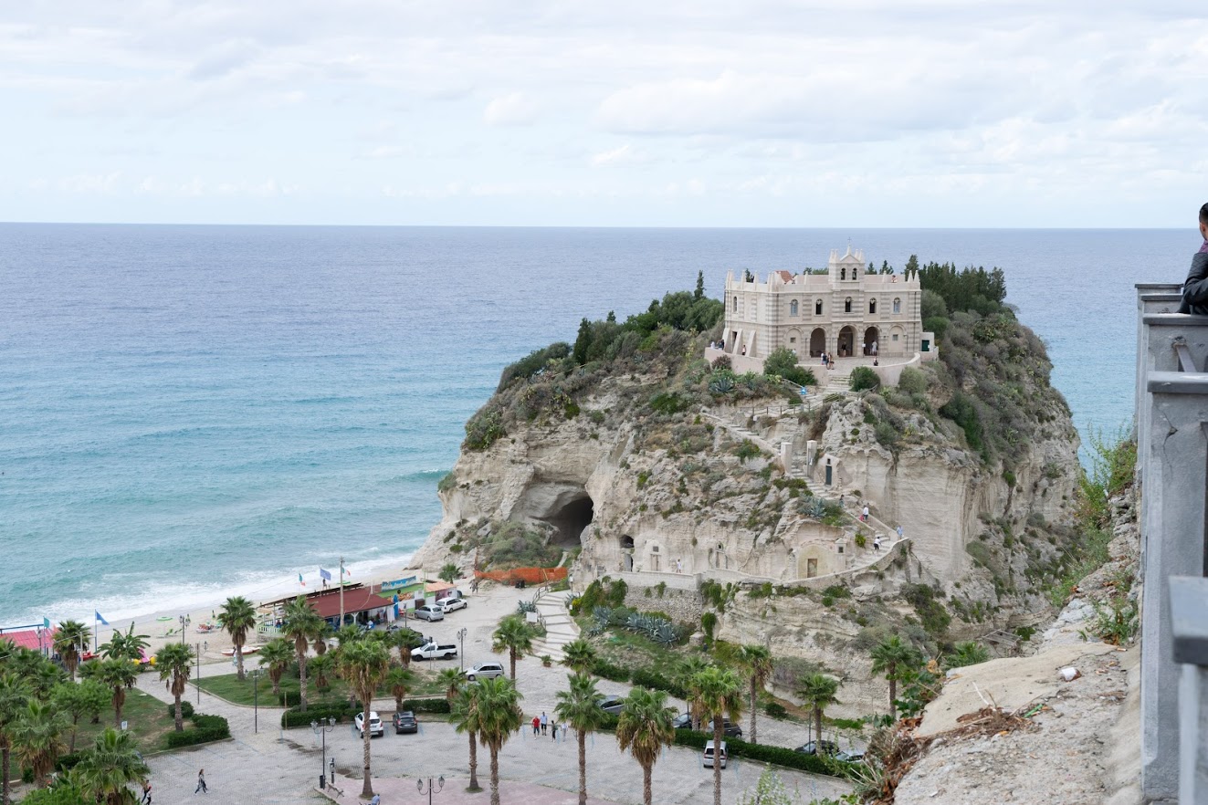 Греция испания. Крит, додеканес. Франция греция. 13 крит фелик. Кос остров греция климат.