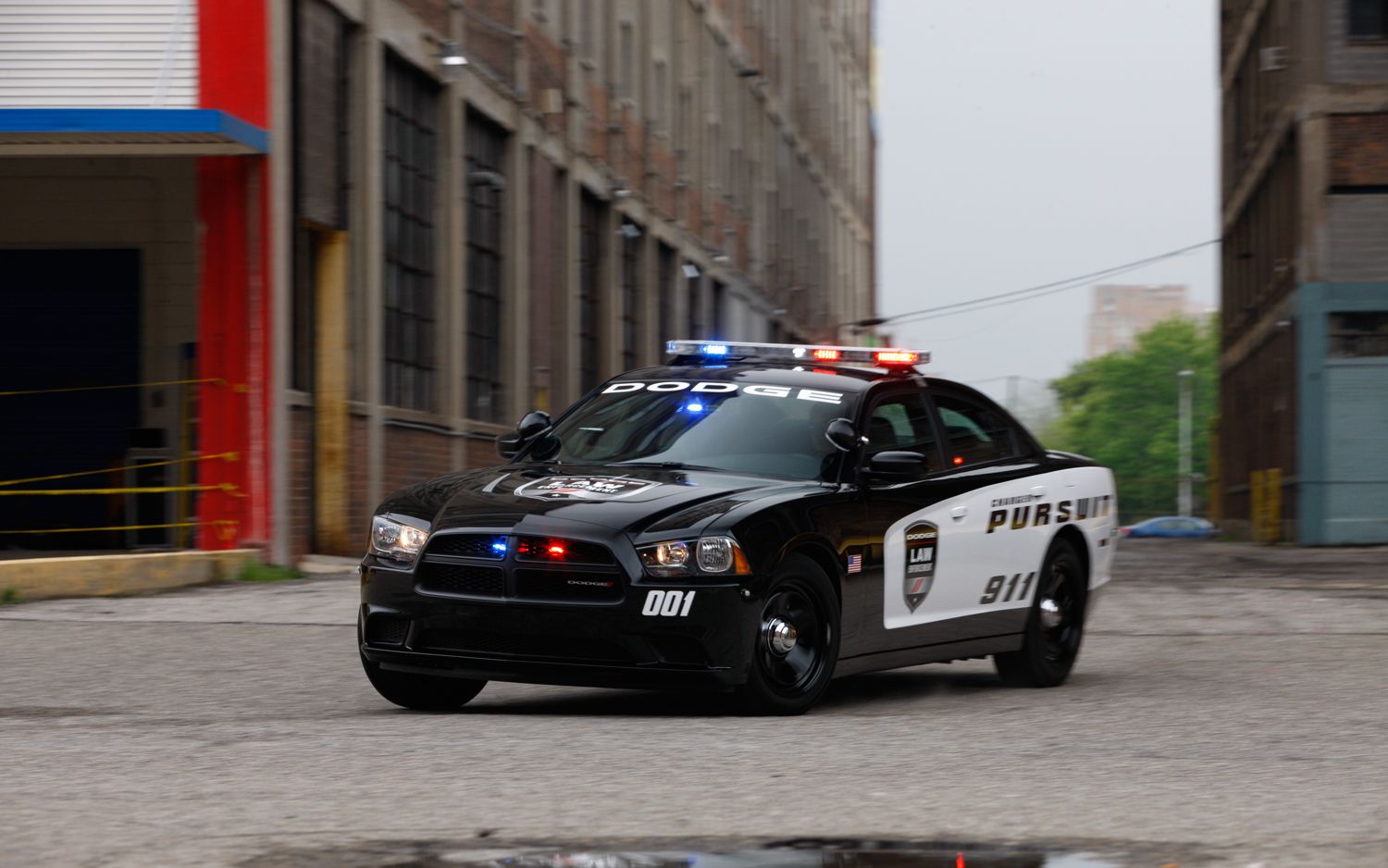 Открой полицейскую машину. Додж Чарджер полиция. Ford Police Interceptor 2014. Полицейский Додж Чарджер. Dodge Charger Police Interceptor.