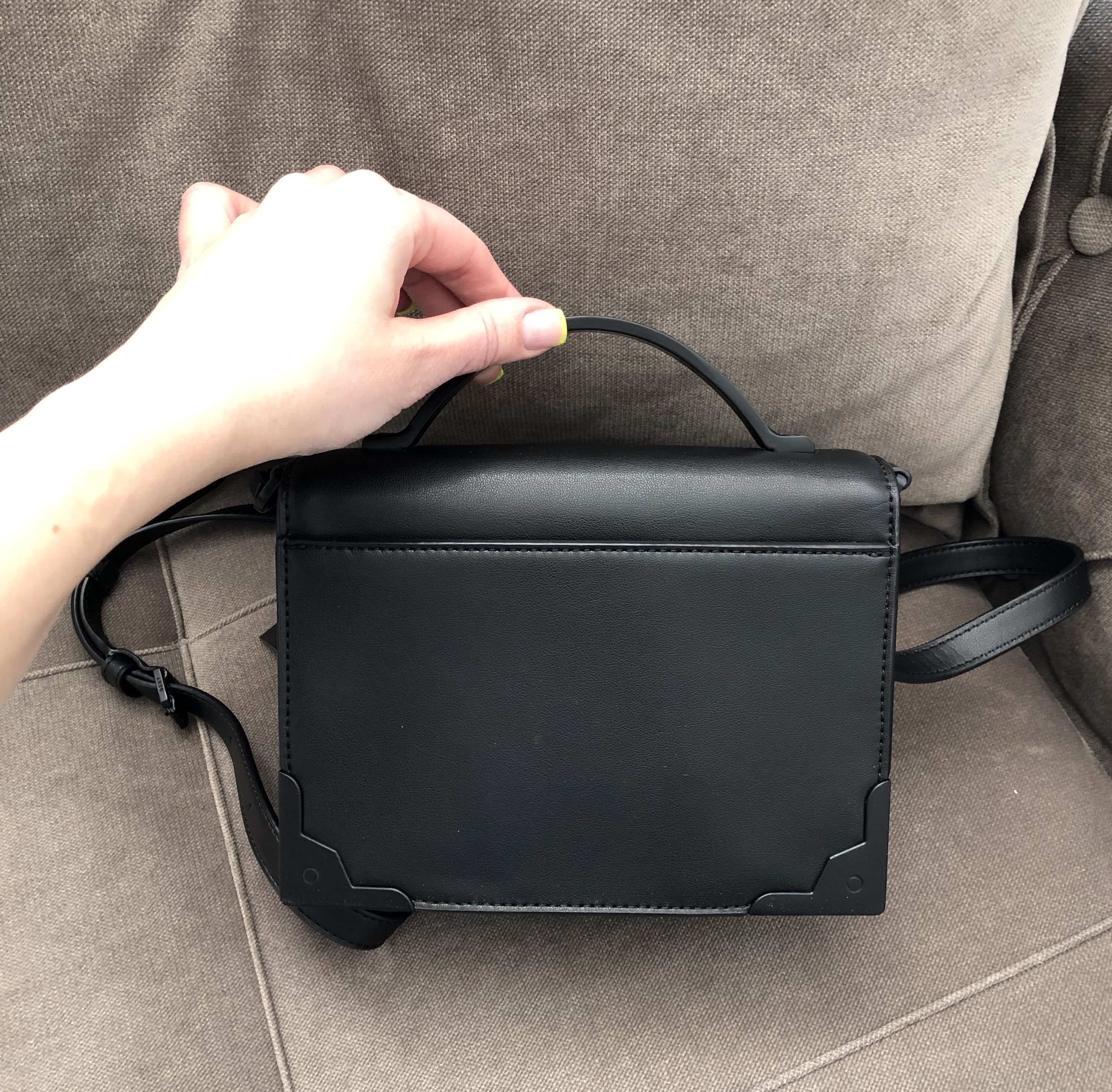 Dkny jaxone bag store