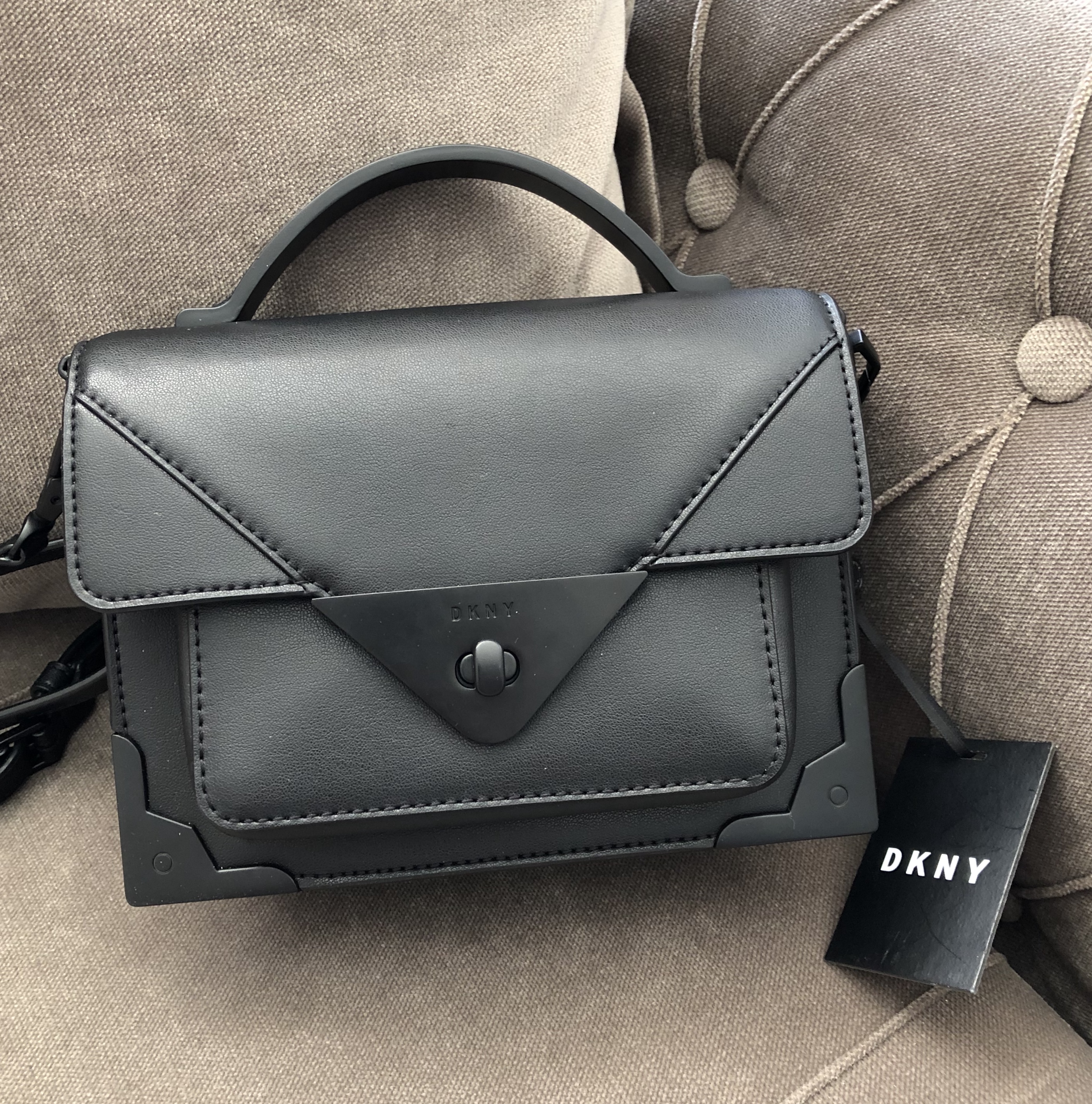 dkny jaxone crossbody
