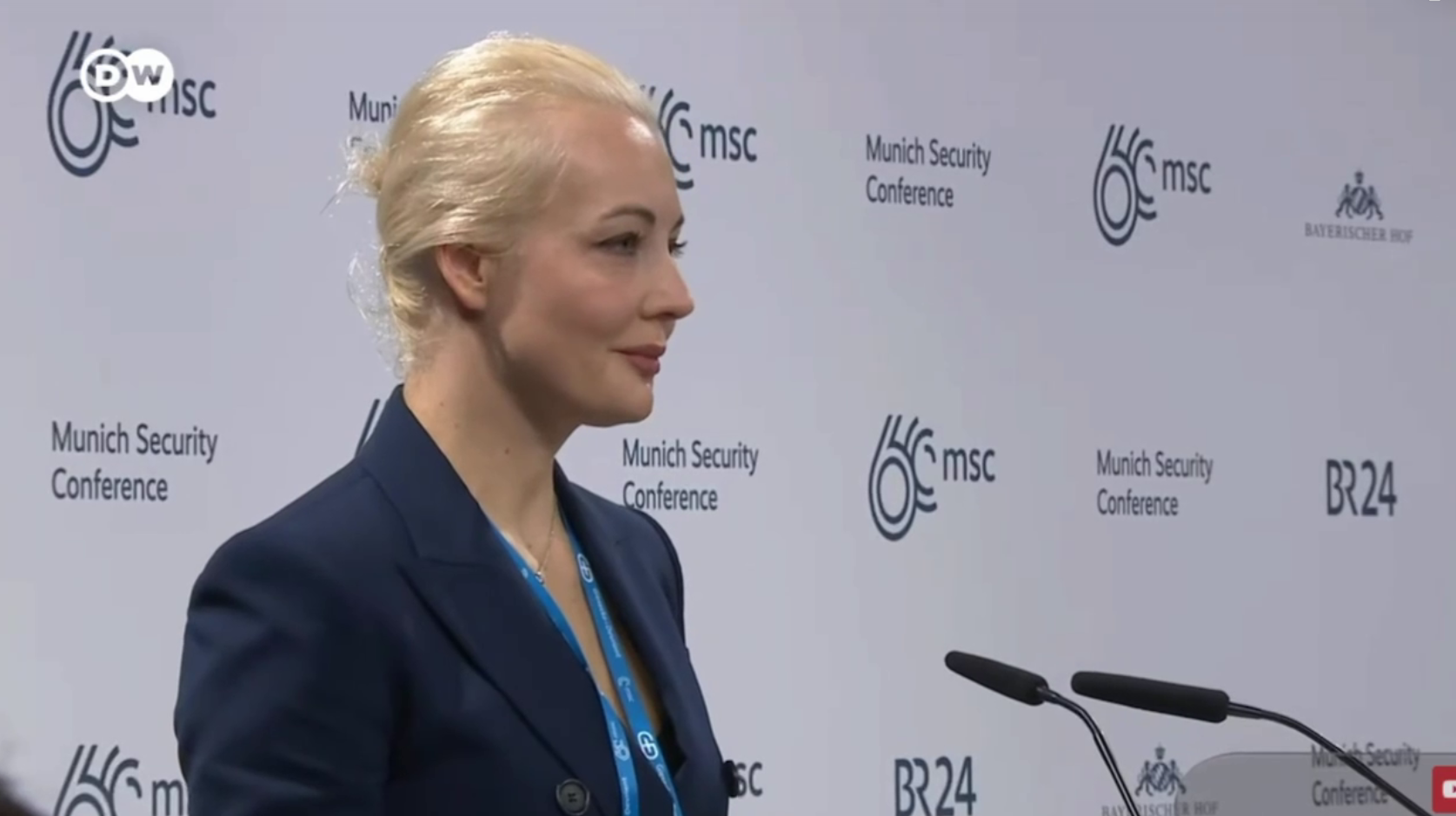 Приложение для скачивания музыки с вк. Найти песню youtube. Фонотека ютуба без авторских прав. Как узнать музыку по видео. Как найти музыку в видео.