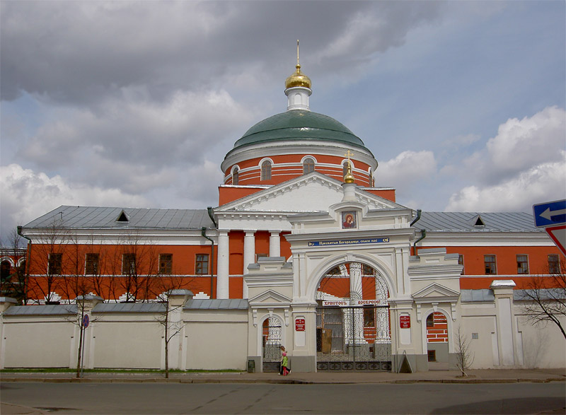 Крестовоздвиженский храм в казани