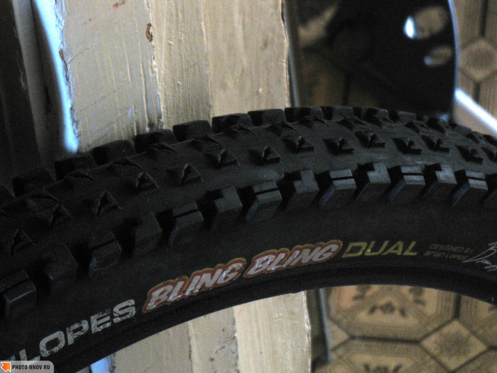 Maxxis 2.35. Maxxis ma-w2. DMR рама.